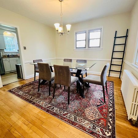 Dc'S Best Location 4 Bed With Parking Walk To Metro And Nightlife Bethesda Row Chevy Chase Exterior photo